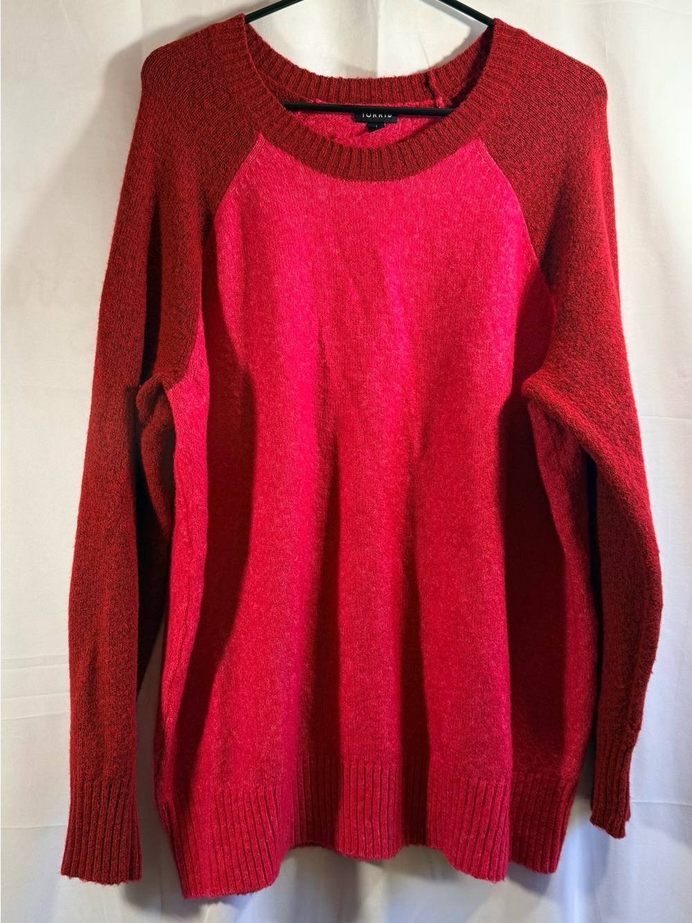 Torrid Two-Tone Red Crewneck Sweater Size 1 (1X)